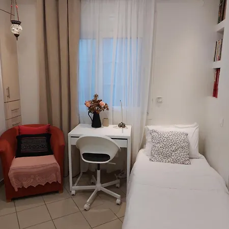 House In Center Apartment *